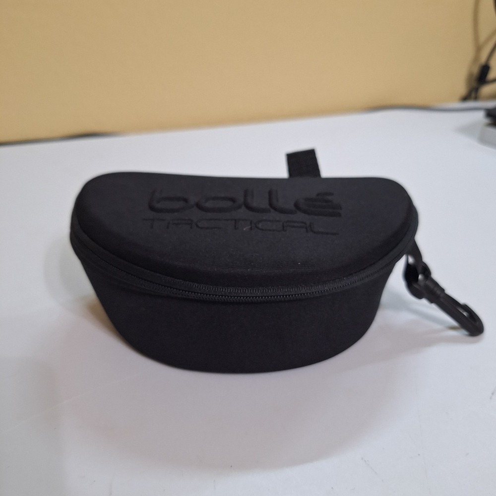 Bolle Tactical Eyewear‎ Case Black Hard Shell Zipper Storage Pouch Belt Clip